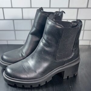 Universal Thread  Goods Co Black Ankle Booties